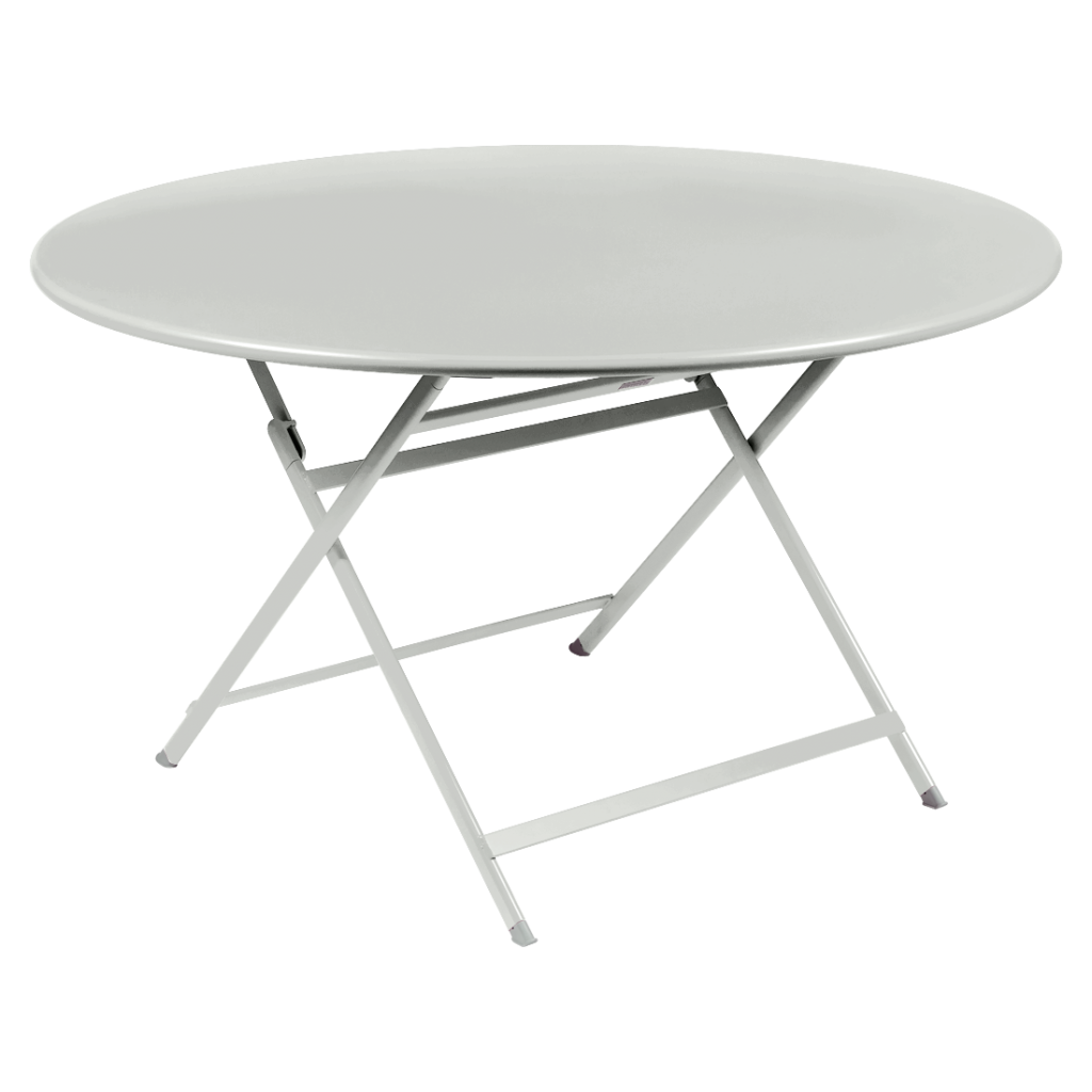Une table pliante grise sur fond blanc.