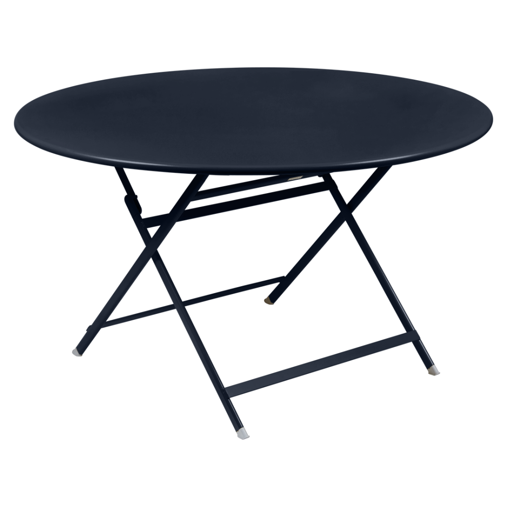 Une table pliante noire sur fond blanc.