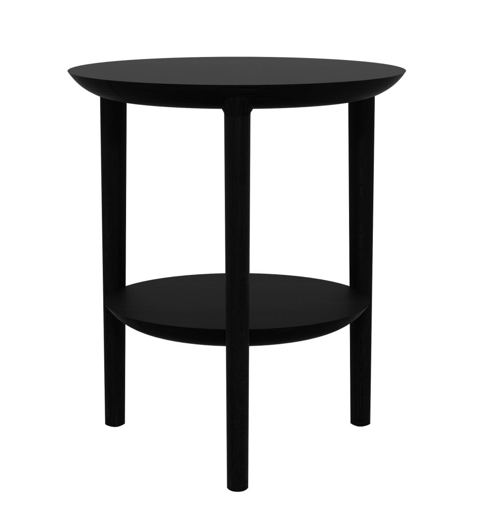 Une table d'appoint noire sur fond blanc.