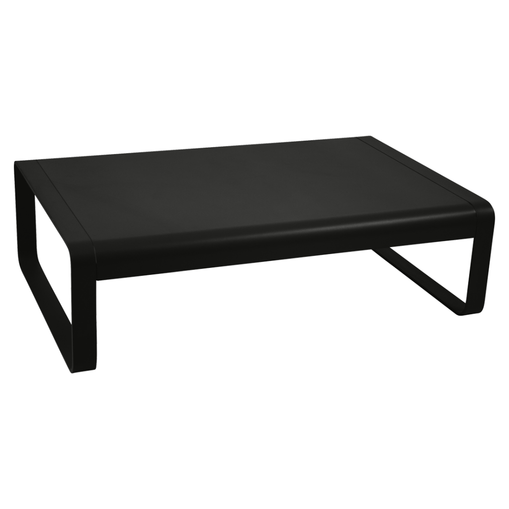 Une table basse noire sur fond blanc.