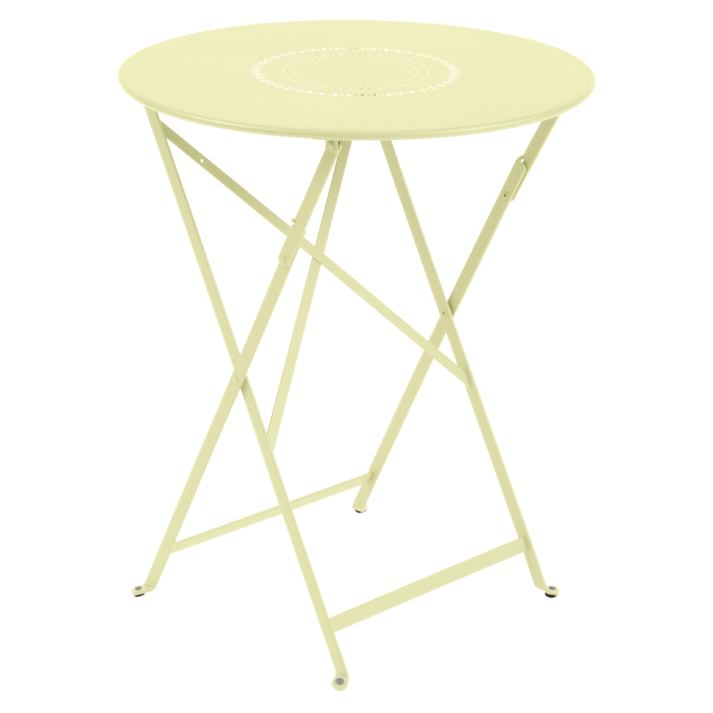 Une table pliante jaune sur fond blanc.