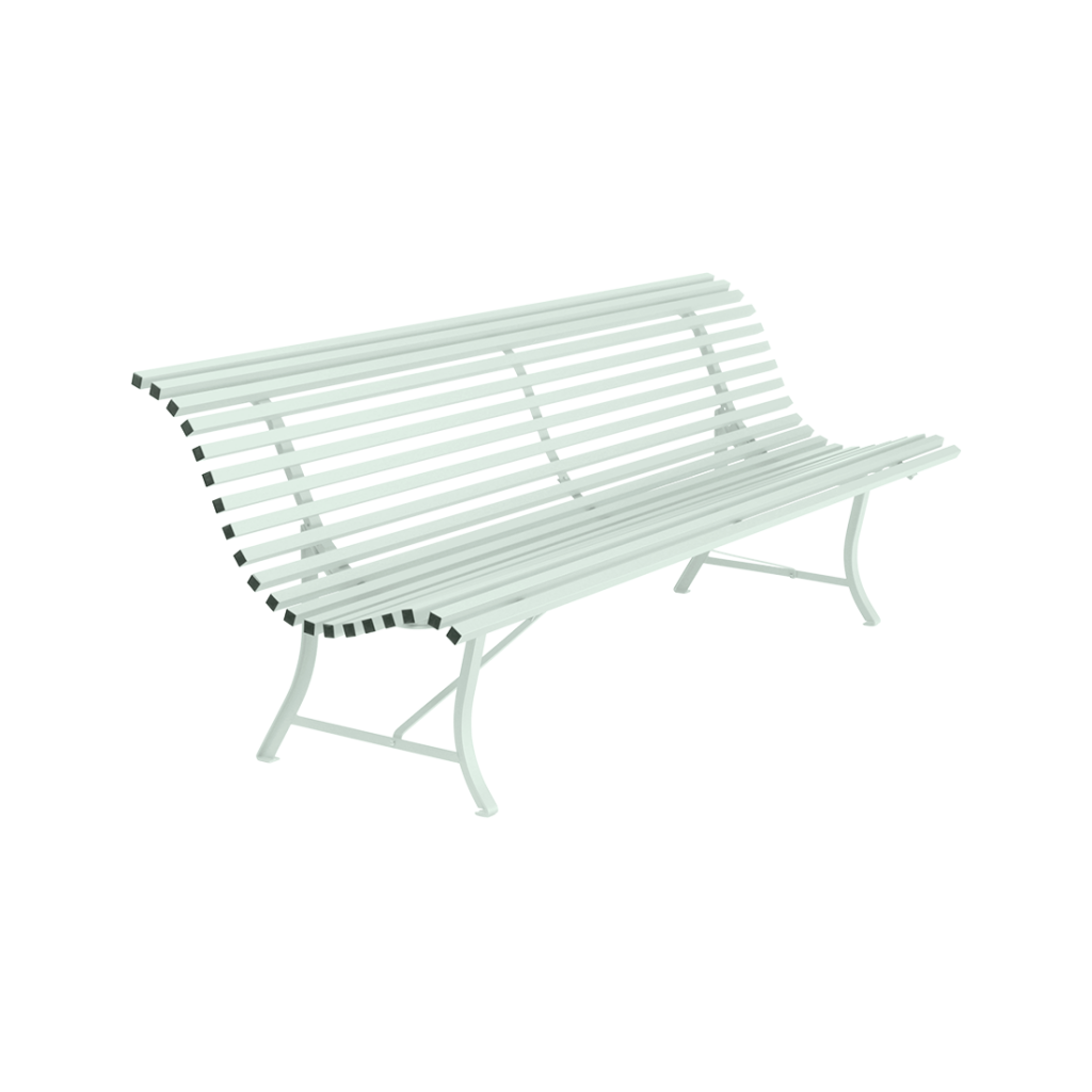 Un banc blanc sur fond blanc.