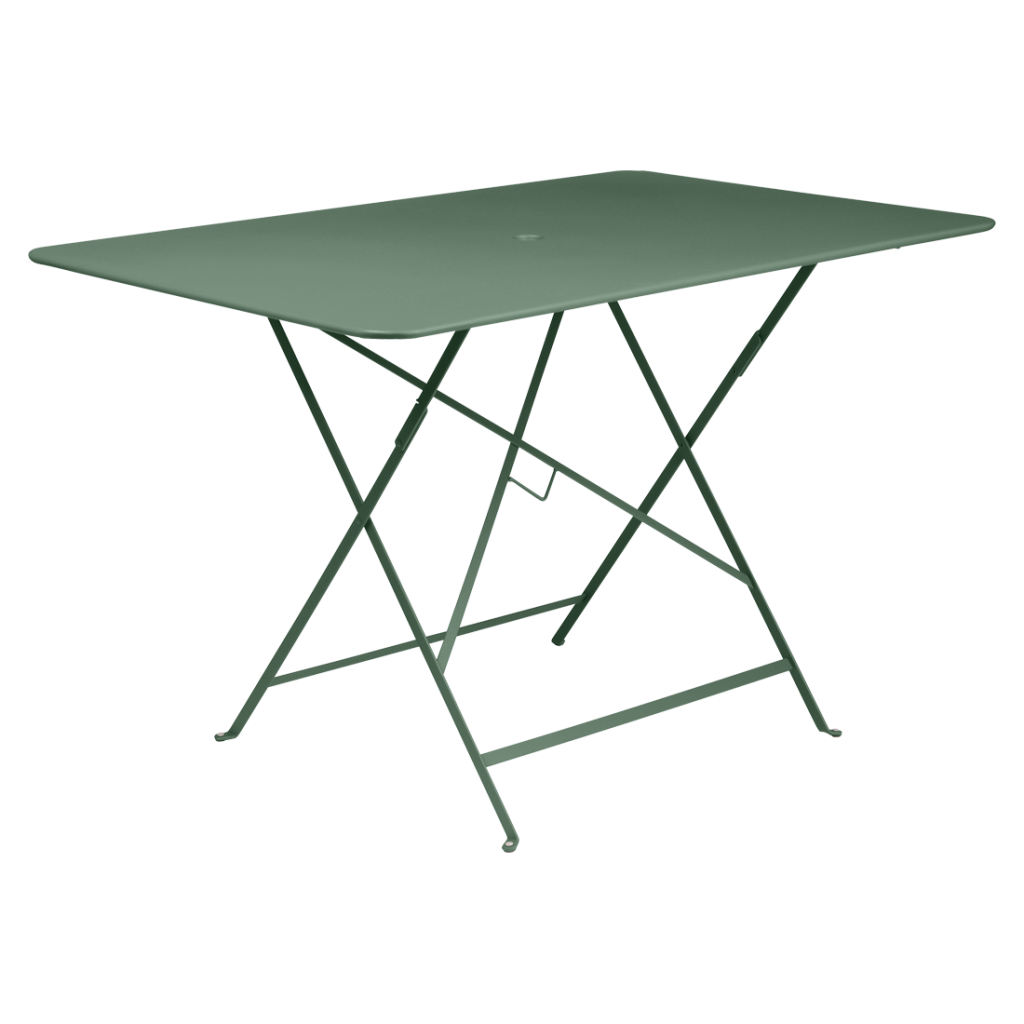 Une table pliante verte sur fond blanc.