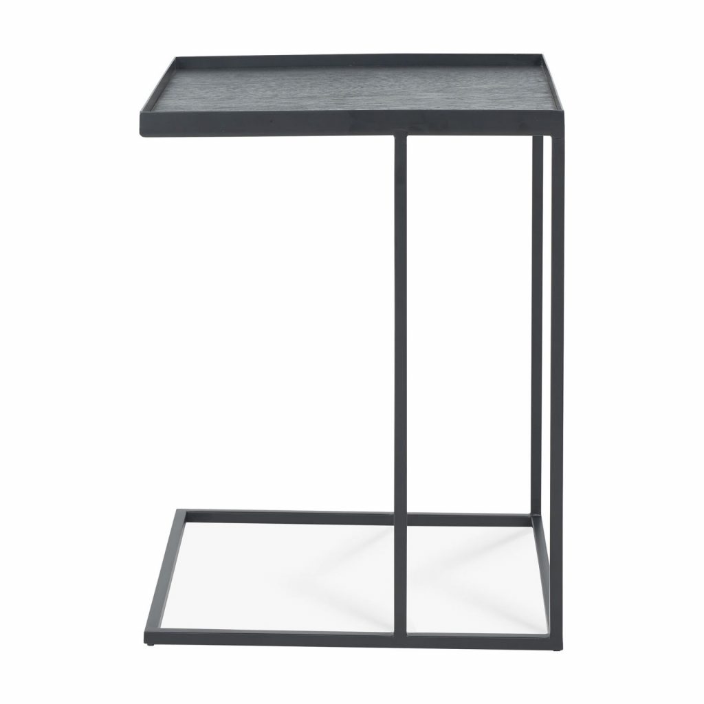 Une table d'appoint noire avec une structure en métal.