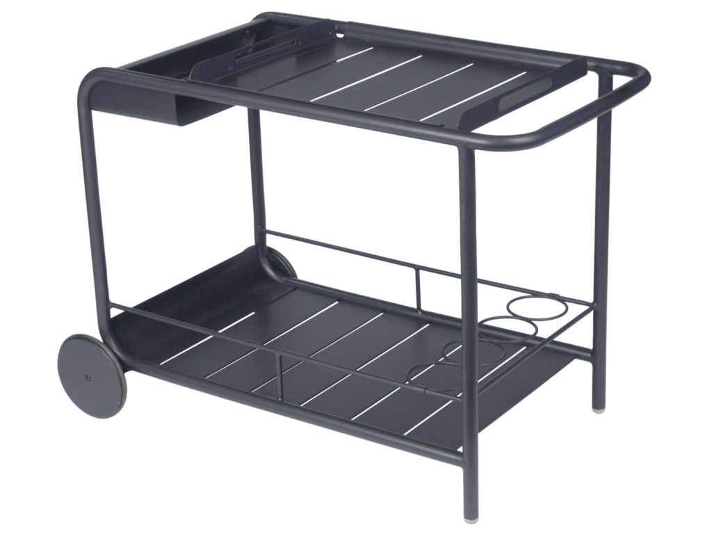 Un chariot de bar en métal noir avec deux étagères.