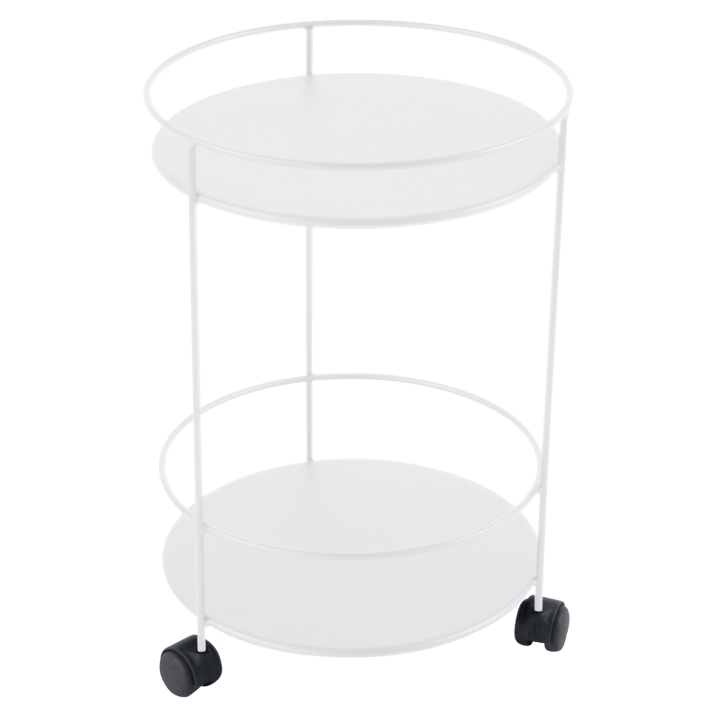 Un chariot de service blanc à deux niveaux sur roulettes.