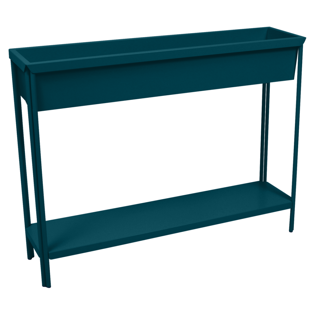 Un support à plantes en métal bleu avec une étagère.