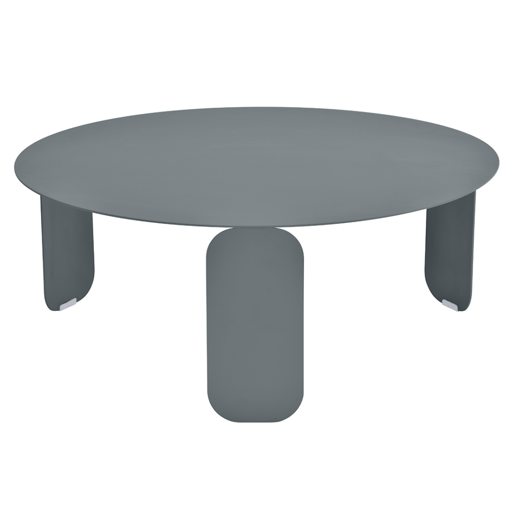 Une Table basse Bebop ronde grise, diam 80 cm avec deux pieds sur fond blanc, mesurant 80 cm de diamètre et appartenant à la collection Bebop.