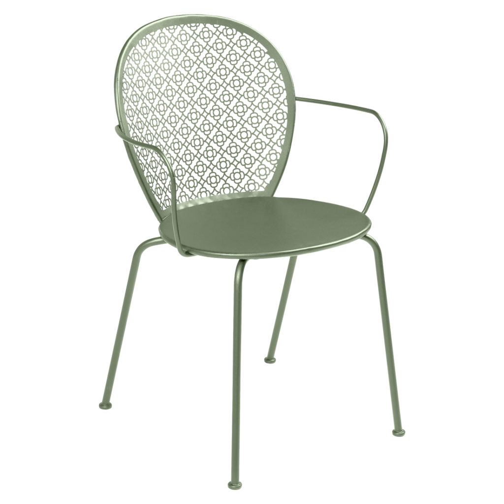 Une chaise Fauteuil Lorette avec une structure en métal.