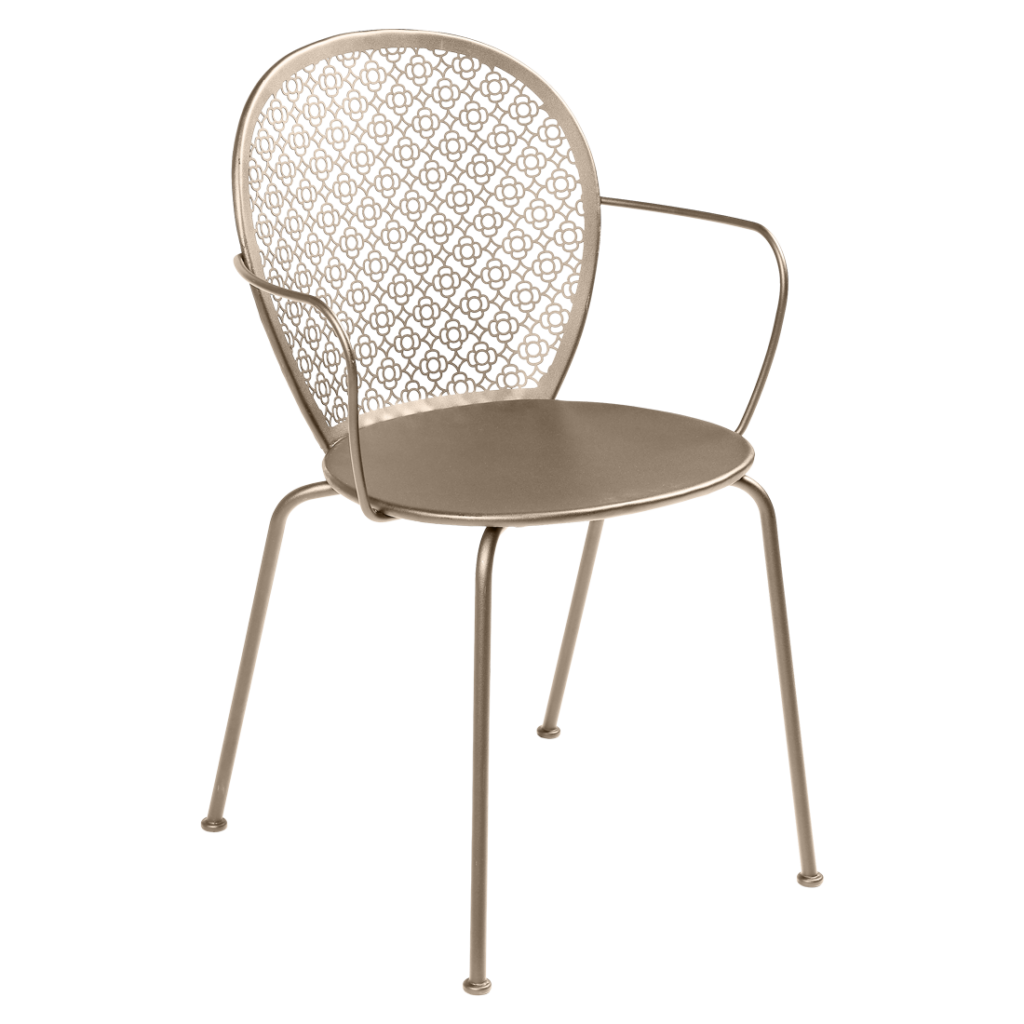 Une chaise Fauteuil Lorette avec une structure en métal.