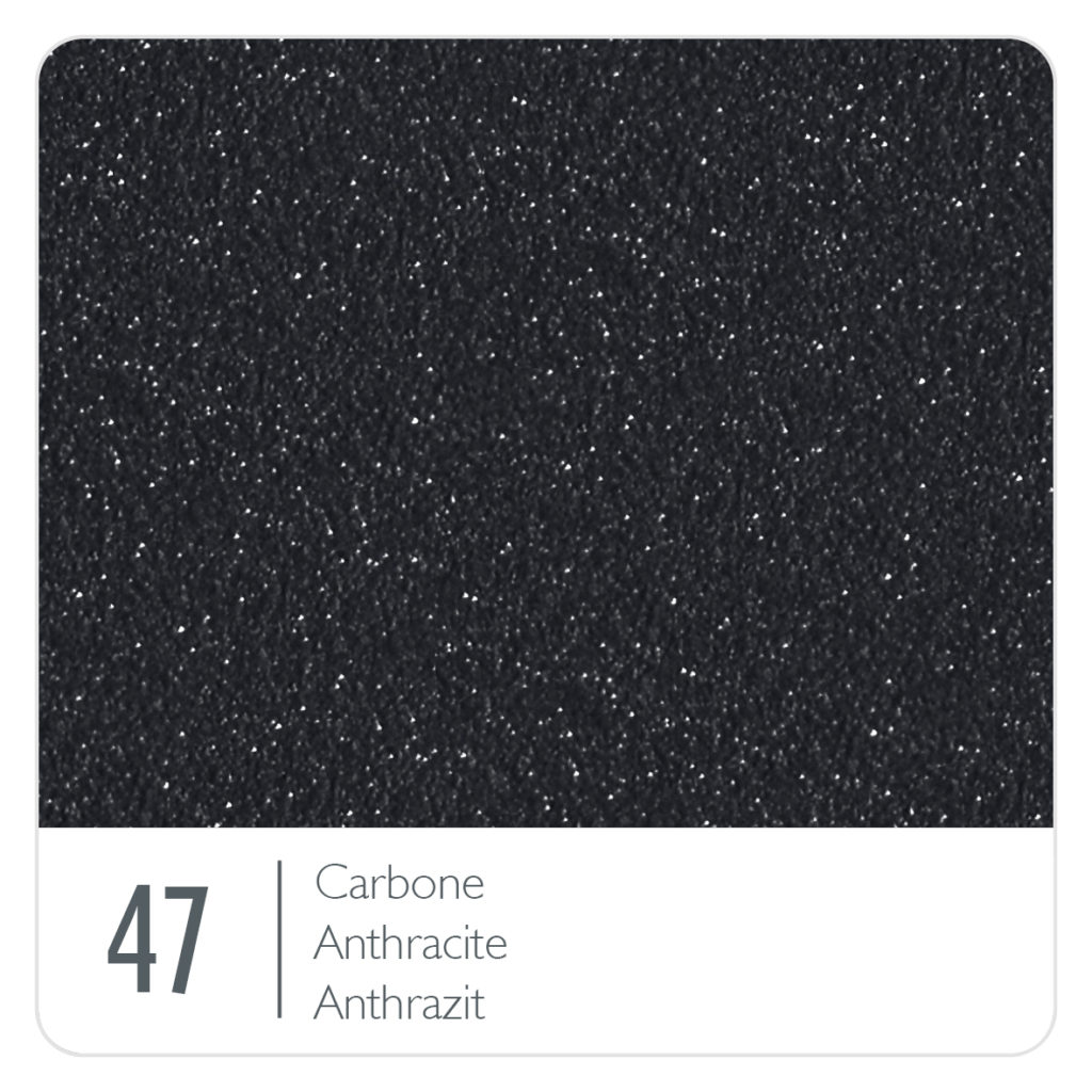 Un fond noir avec la mention 47 carbone anthracite anthracite.