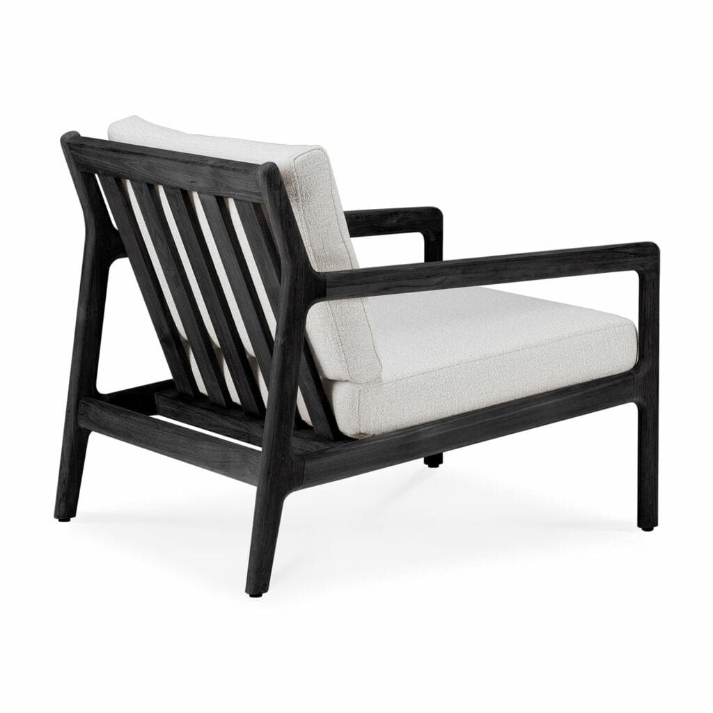 Fauteuil de jardin Jack en teck noir.