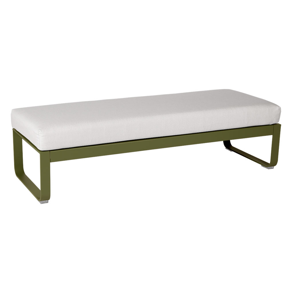 Banquette moderne verte Bellevie, banc 2 places en métal avec un coussin blanc, adapté pour 2 places, isolé sur fond transparent.