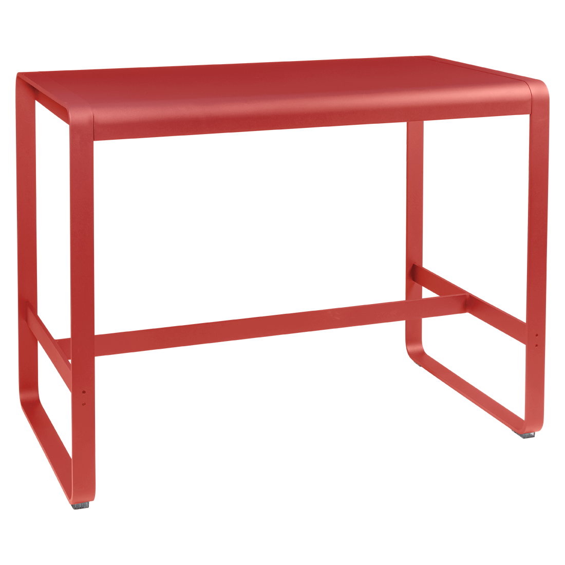 Une table en métal rouge sur fond blanc.