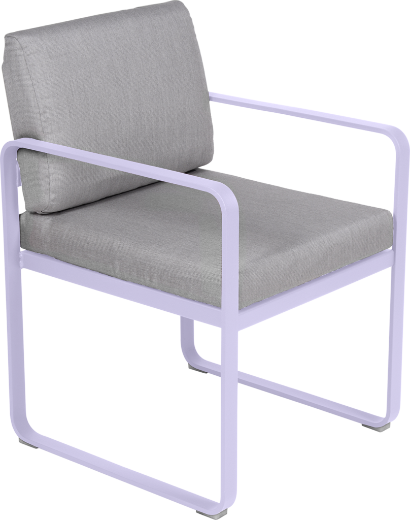 Une chaise longue Fauteuil de repas Bellevie gris et violet avec un cadre blanc.