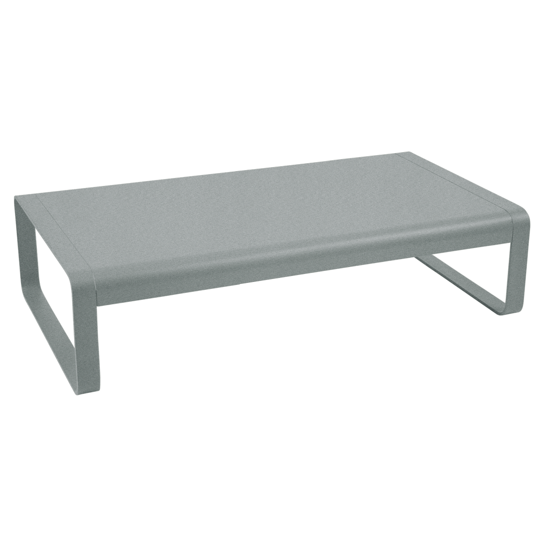 Une table basse en métal gris sur fond blanc.