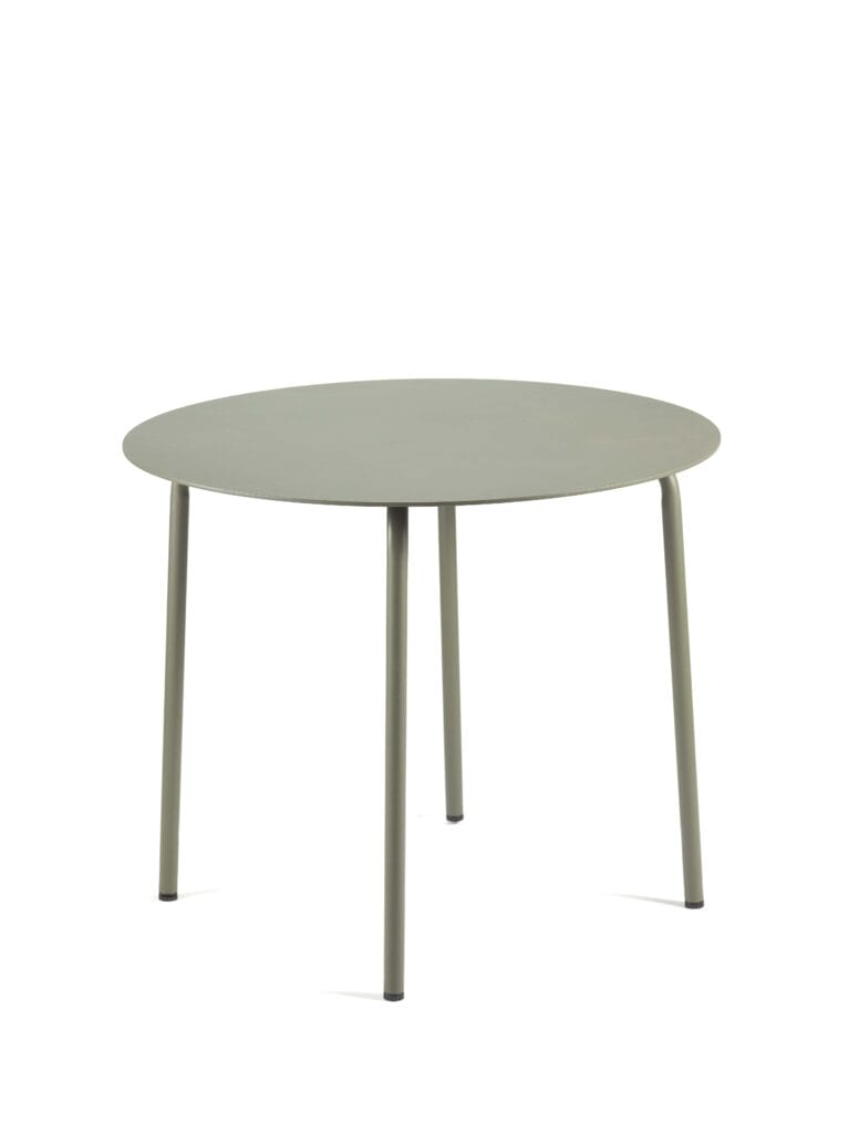 Une Table ronde August mesurant un diamètre de 90 cm et de couleur verte.