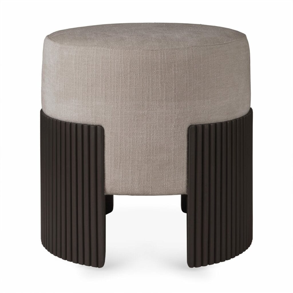 Un pouf Roller Max beige et marron avec une base en bois.