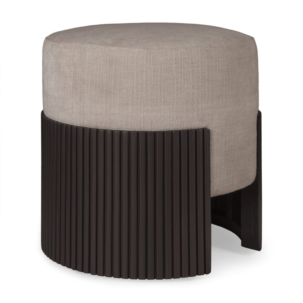 Un pouf Roller Max beige et marron avec une base en bois.