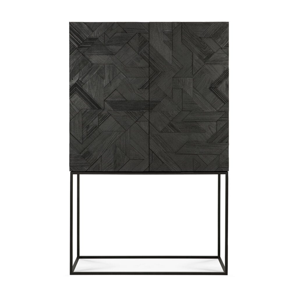 Une Armoire Graphic en teck noir avec un motif graphique dessus.