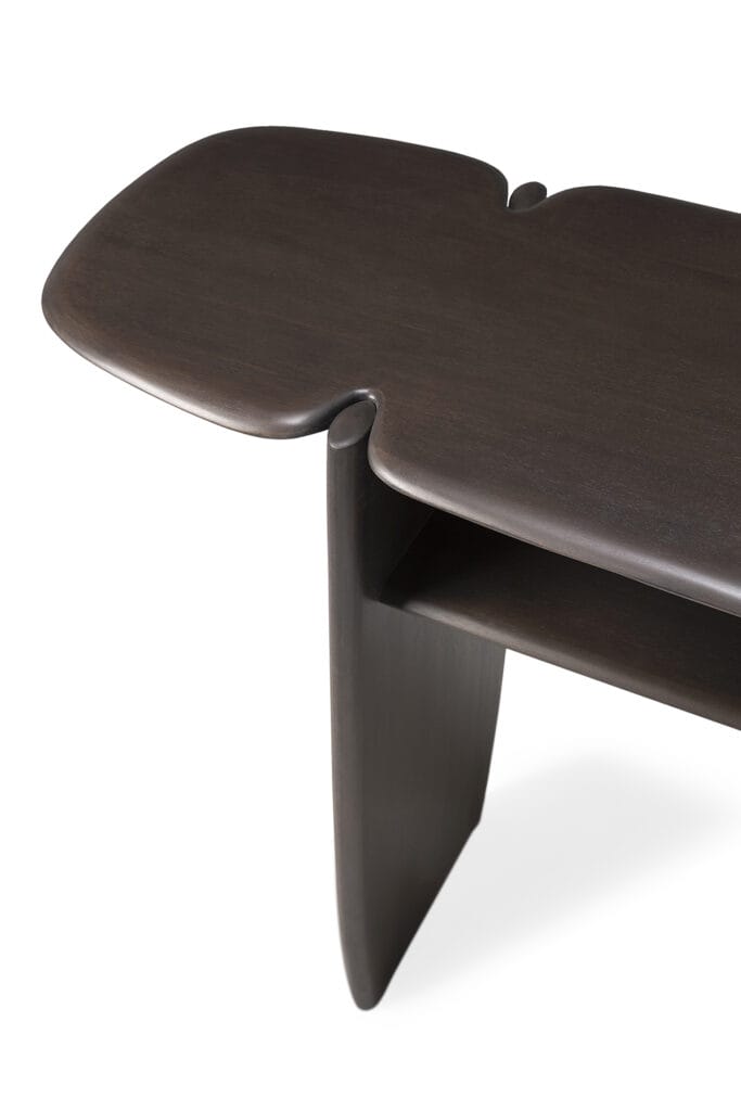 Une console PI moderne avec un plateau incurvé, conçue avec une esthétique élégante et contemporaine.