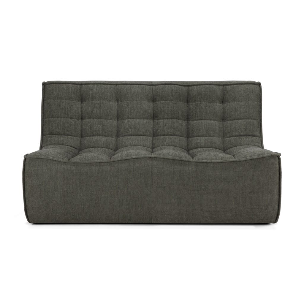 Un canapé N701 gris avec un dossier capitonné.