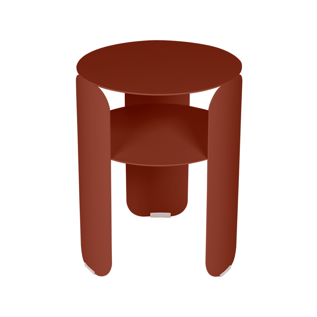 Un graphique simplifié d'une structure architecturale abstraite rouge foncé avec une porte cintrée et un design Bebop symétrique.