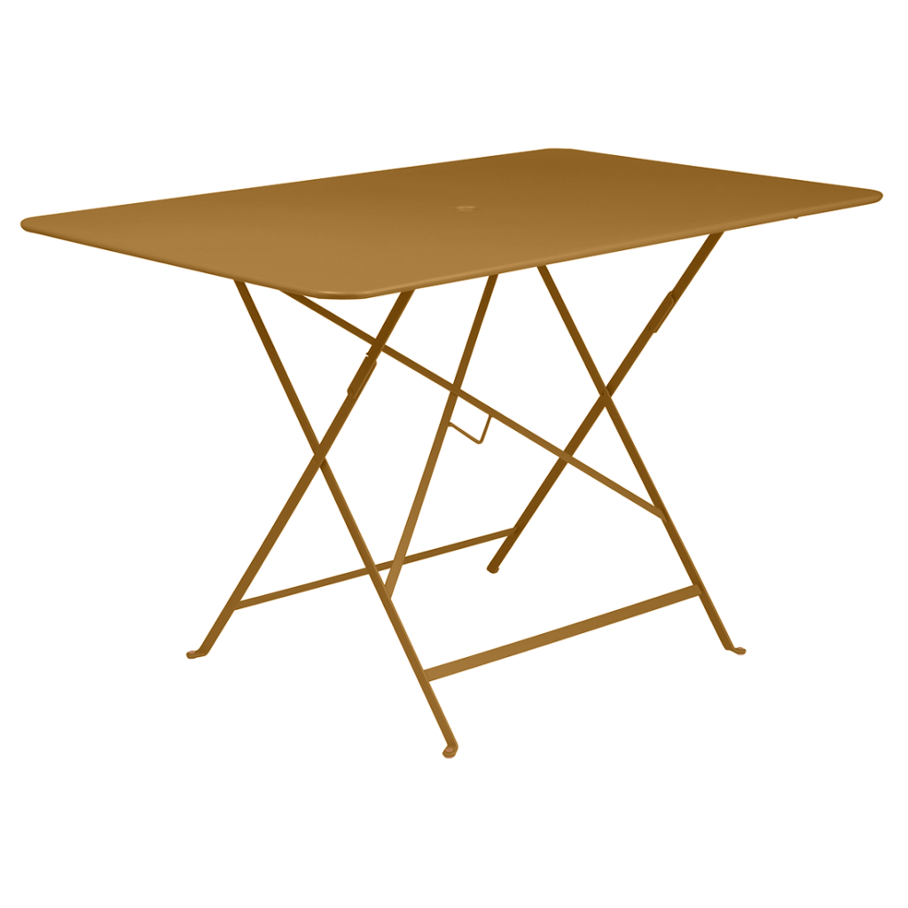 Image d’une table rectangulaire avec un fond beige.