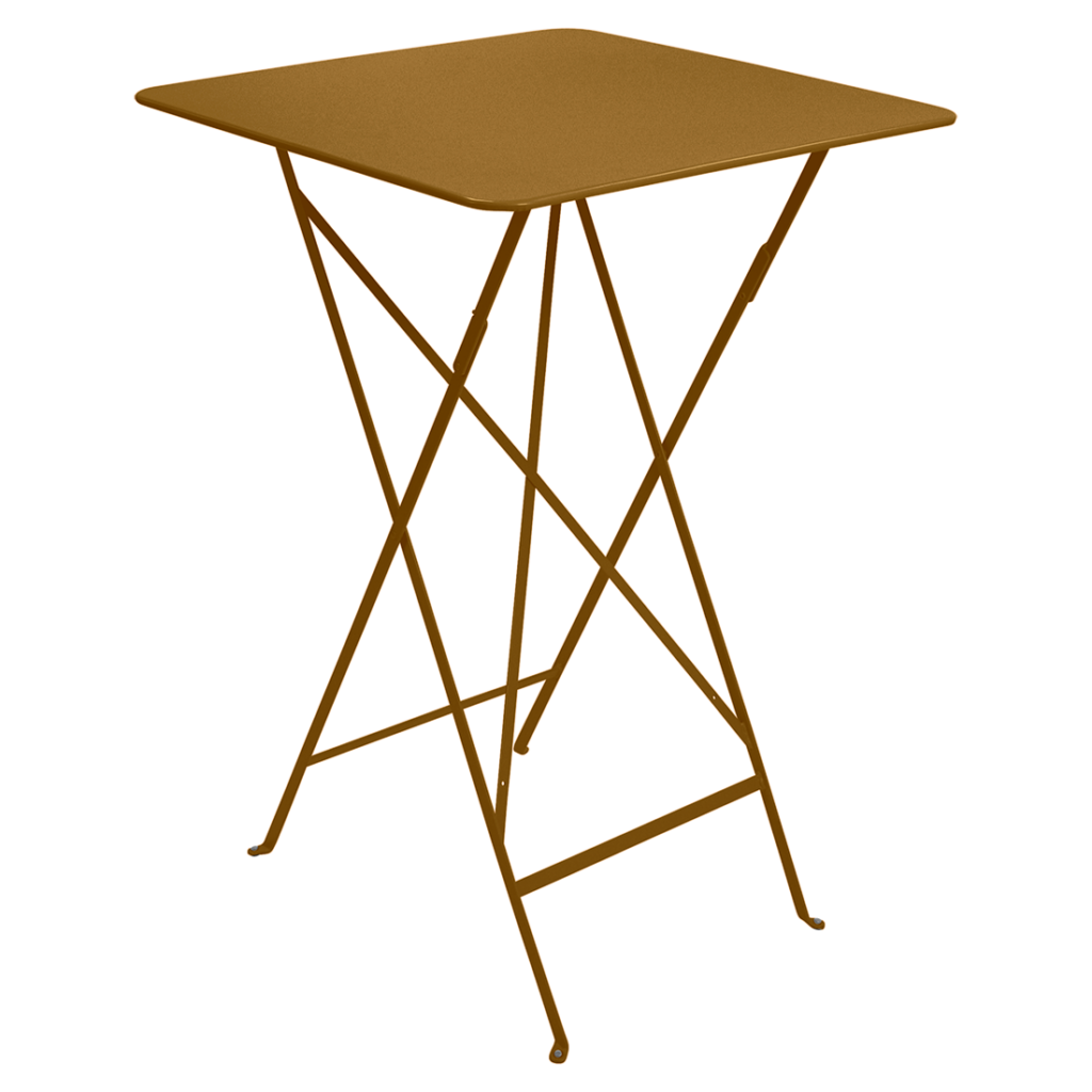 Une table pliante carrée avec une structure en métal sur fond beige est parfaite pour un décor Bistro Mange debout.
