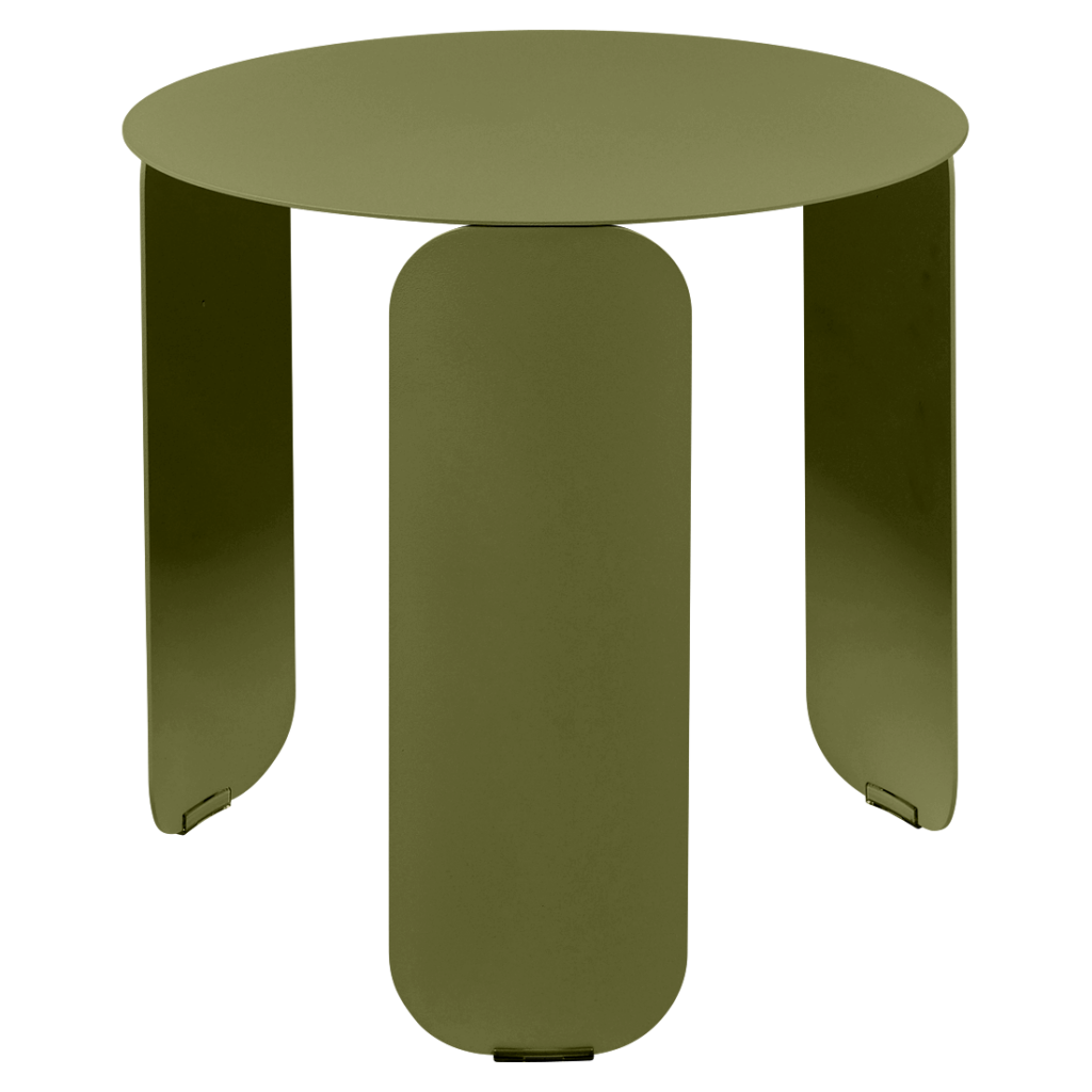 Une table Guimauve ronde vert olive avec un piètement en métal, diamètre 45 cm.