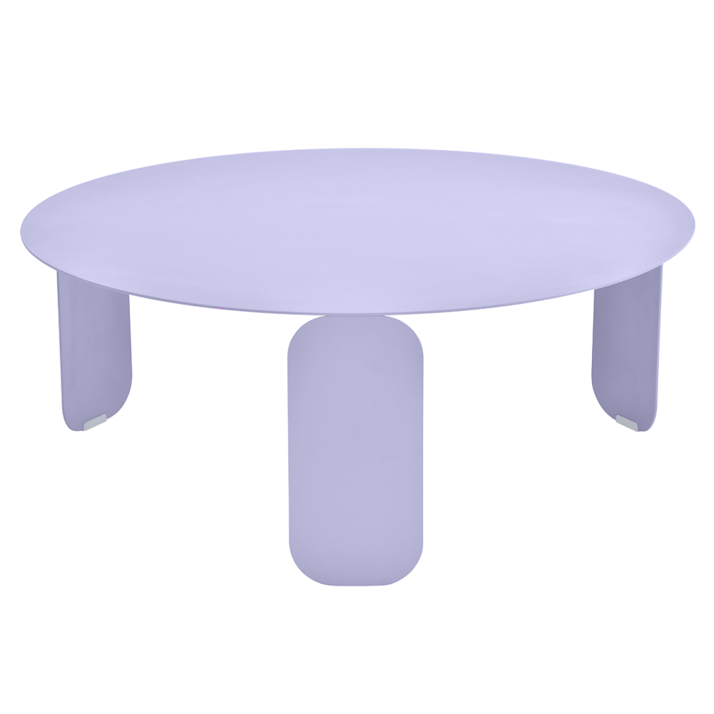 Une table basse ronde Guimauve de diamètre 80 cm et deux pieds en lilas.