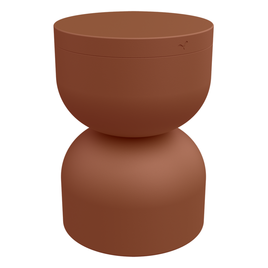 Un pot marron avec un couvercle.