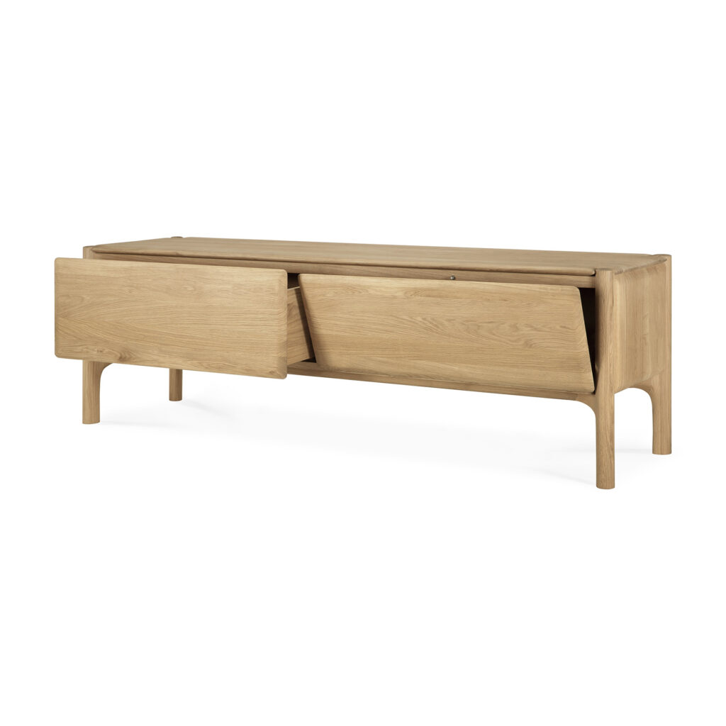 Banc en bois clair de style moderne avec deux compartiments ouverts, fabriqué en bois de chêne huilé.