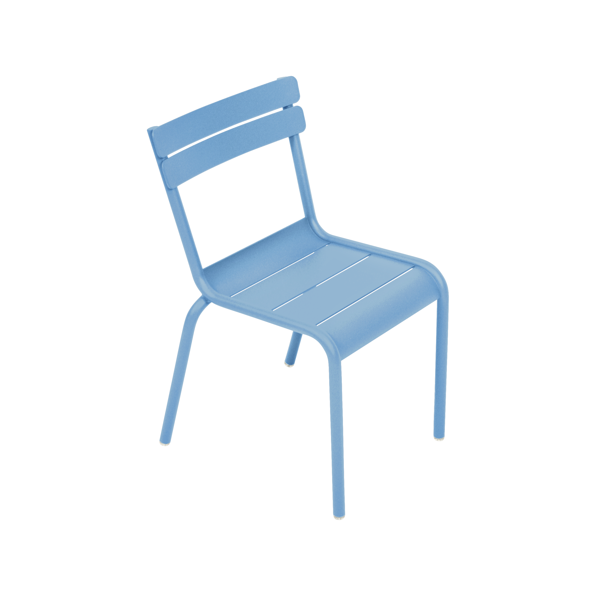 Chaise en métal Bleu Maya au design simple et au dossier à lattes, rappelant le style élégant du Luxembourg, sur fond noir.