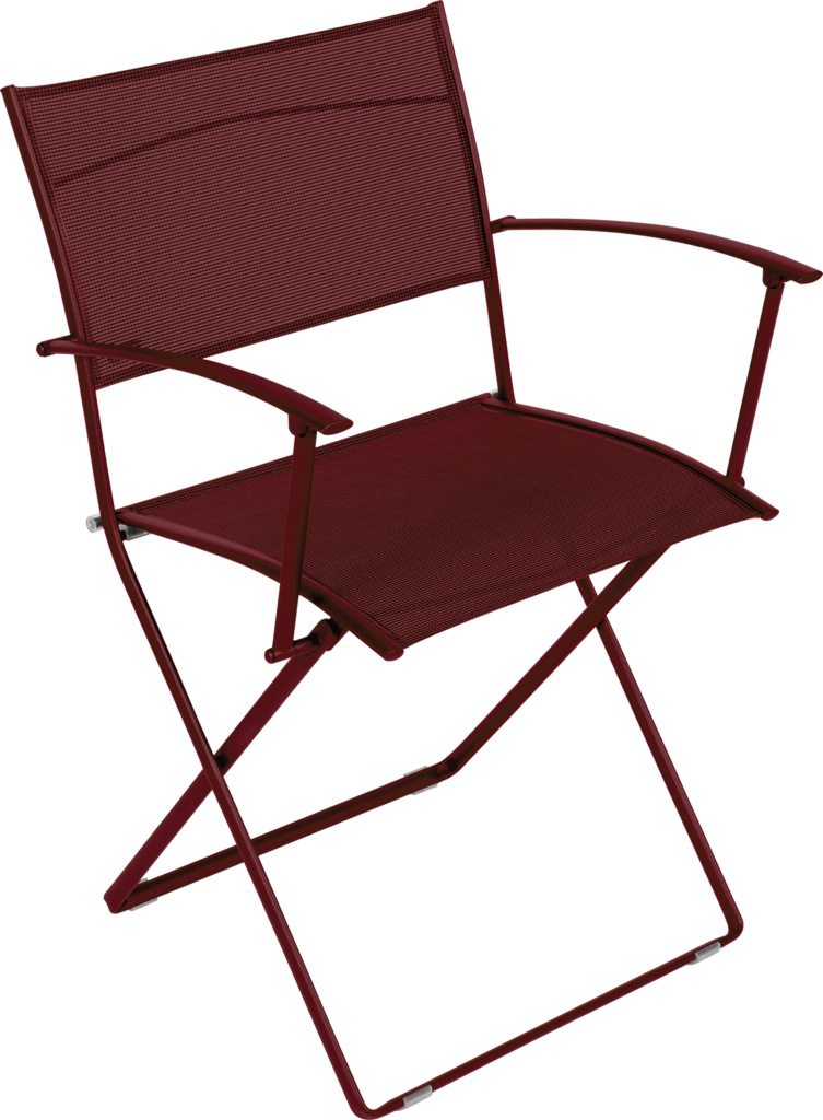 Chaise pliante Cerise Noire avec assise et dossier en filet, dotée d'accoudoirs et d'une structure en métal léger, ce Fauteuil Plein Air est parfait pour le confort en extérieur.