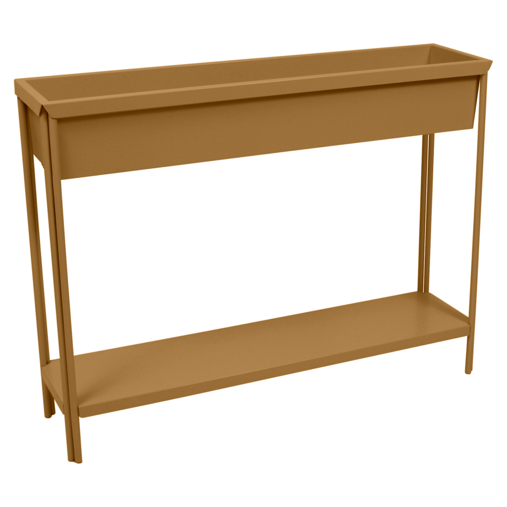 Un support de jardinière rectangulaire en métal jaune moutarde avec quatre pieds et une étagère inférieure, parfait pour ajouter un style Terrazza moderne à votre espace.