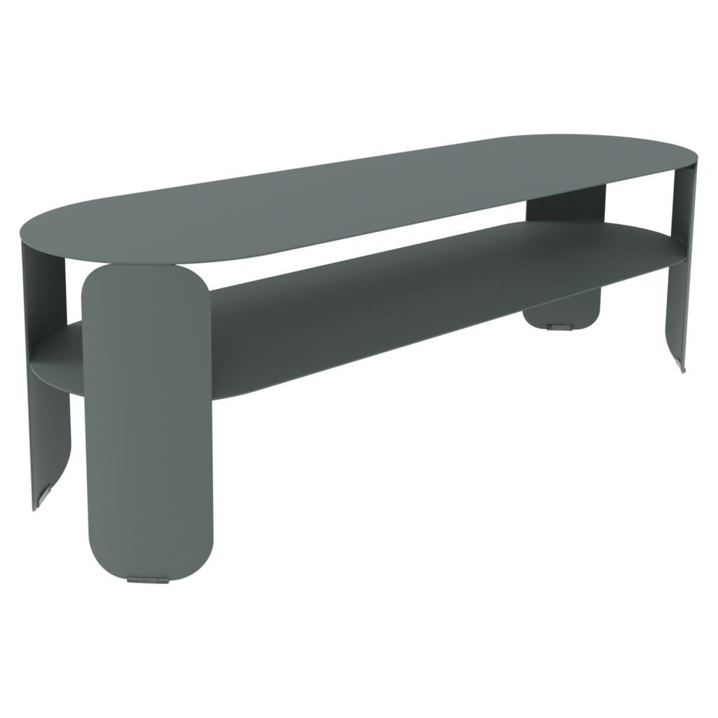 Cette table basse moderne en métal gris aux bords arrondis et à l'étagère inférieure ouverte s'inspire du style épuré du Bebop. Elle est parfaite comme console basse dans les espaces contemporains.