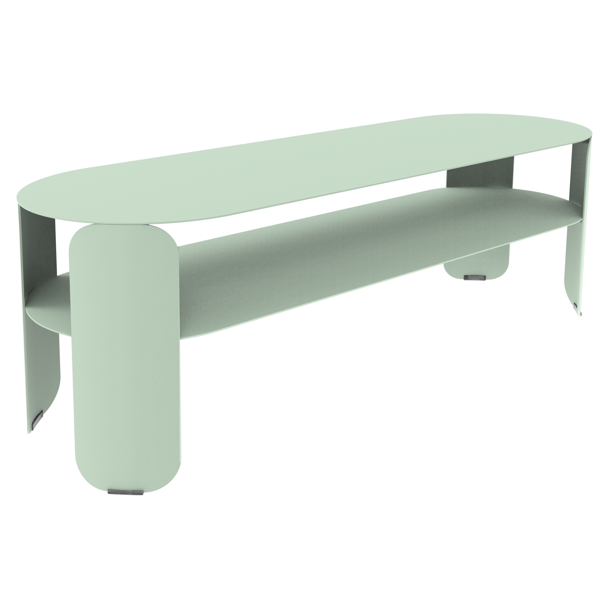 Banc Bebop en métal vert cèdre, moderne, de forme ovale, avec des pieds arrondis et une étagère inférieure, photographié sur un fond uni.