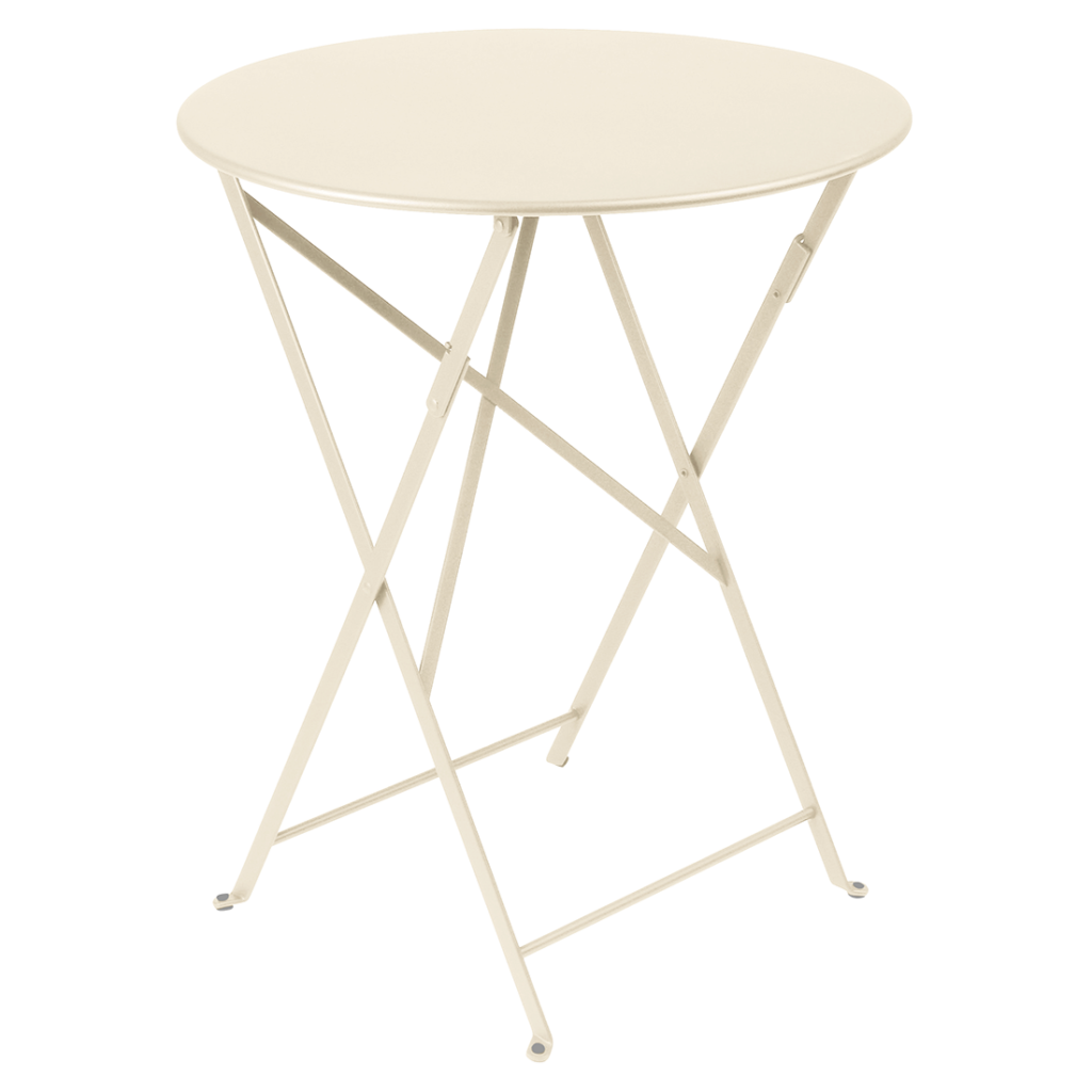 Petite table ronde bistro Beige Latte aux pieds fins et au design simple et minimaliste ; diam 60 cm.