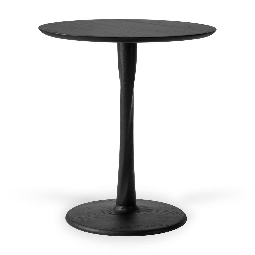 Petite table d'appoint ronde de couleur noire, inspirée du design Table Torsion, dotée d'un socle central unique et d'un plateau et d'un fond circulaires en chêne teinté noir.